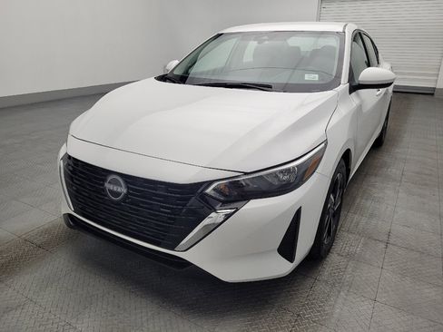 Used 2024 Nissan Sentra SV FWD image 15