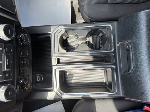 Used 2018 Ford F150 XL w/ Equipment Group 101A Mid AWD/4WD image 19