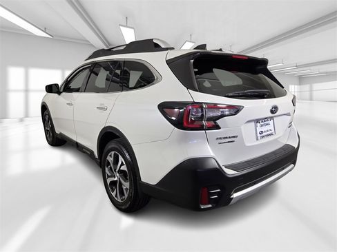 Used 2020 Subaru Outback Touring XT image 4