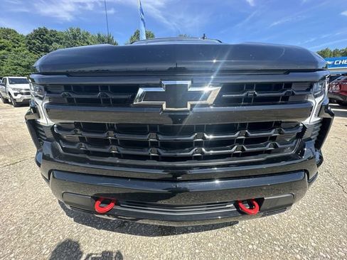 Used 2023 Chevrolet Silverado 1500 RST w/ Redline Edition AWD/4WD image 34