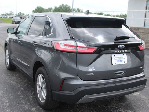 Used 2023 Ford Edge SEL w/ Convenience Package AWD/4WD image 4