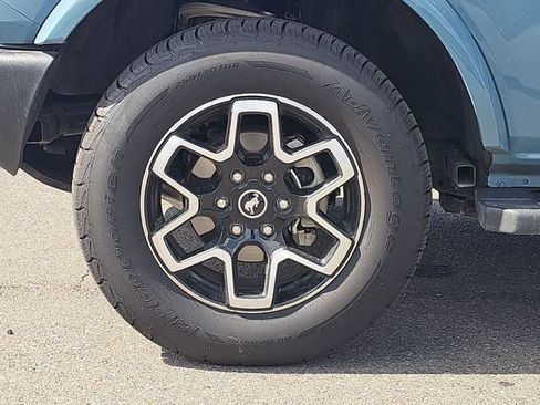 Used 2023 Ford Bronco Outer Banks AWD/4WD image 19