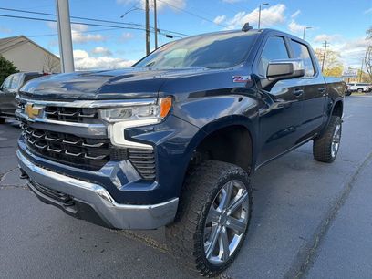 Used 2022 Chevrolet Silverado 1500 LT w/ Z71 Off-Road Package