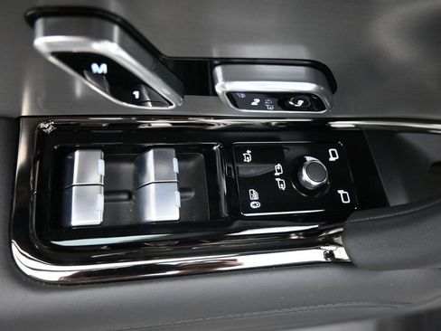 New 2026 Land Rover Range Rover Sport Dynamic SE AWD/4WD image 21
