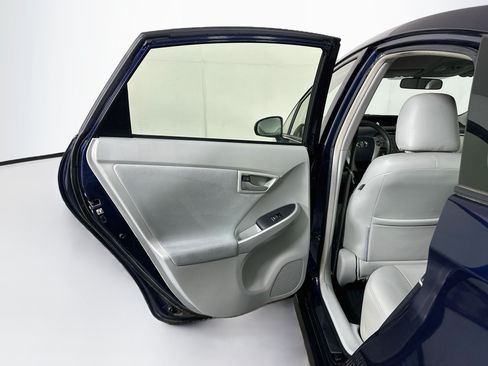Used 2013 Toyota Prius Three FWD image 25