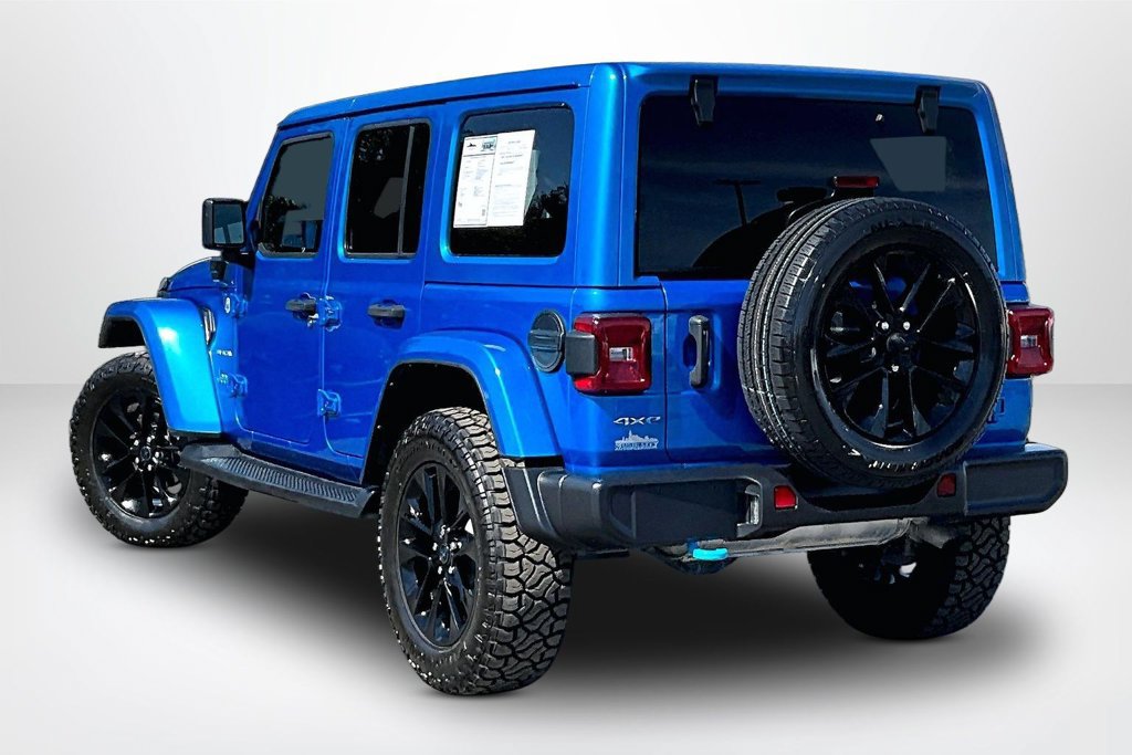 Used 2024 Jeep Wrangler Unlimited Sahara AWD/4WD image 5