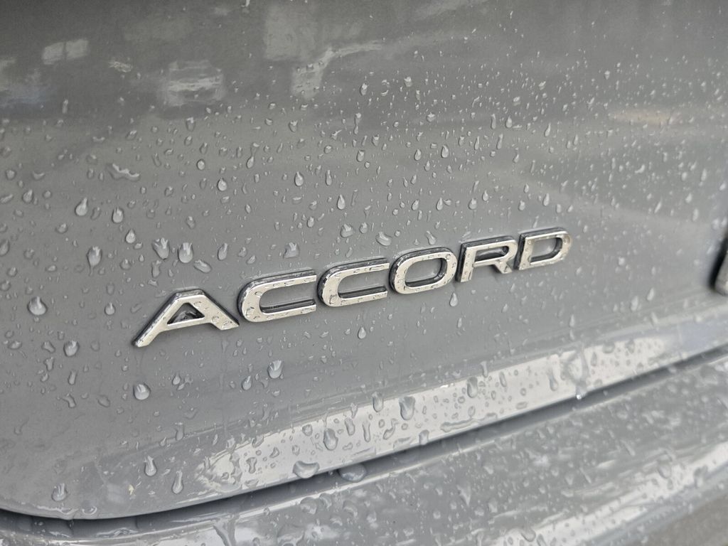 Used 2024 Honda Accord Sport image 15