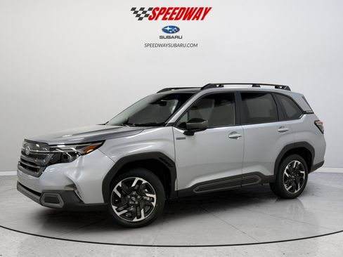 New 2025 Subaru Forester Limited image 3