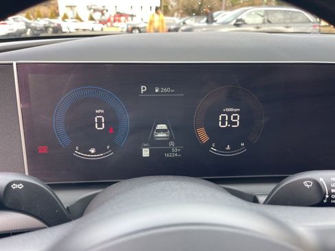 Used 2025 Hyundai Tucson SEL image 9