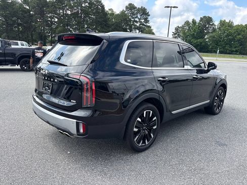 Used 2023 Kia Telluride SX AWD/4WD image 9