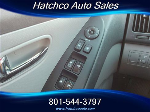 Used 2010 Hyundai Elantra GLS image 14