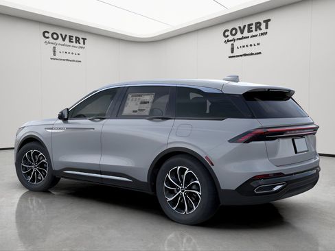 New 2026 Lincoln Nautilus Premier w/ Equipment Group 102A image 4