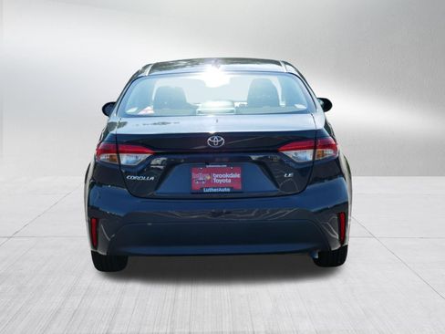 Certified 2025 Toyota Corolla LE FWD image 6