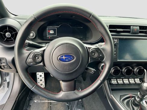 Used 2025 Subaru BRZ Limited RWD image 11