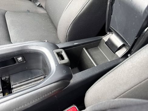 Used 2019 Honda HR-V EX image 23
