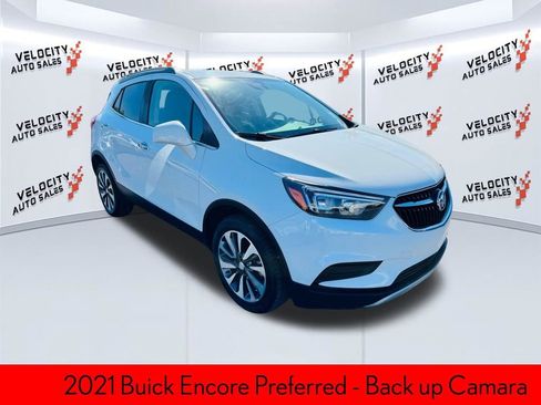 Used 2021 Buick Encore Preferred image 1