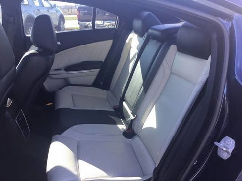 Used 2015 Dodge Charger SXT w/ AWD Plus Group image 11