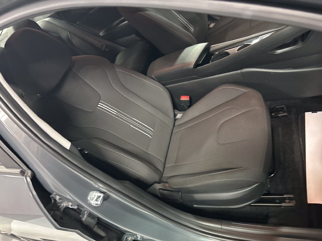 Used 2023 Hyundai Elantra SEL w/ Convenience Package FWD image 23