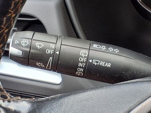 Used 2021 GMC Yukon AT4 w/ AT4 Premium Plus Package image 27