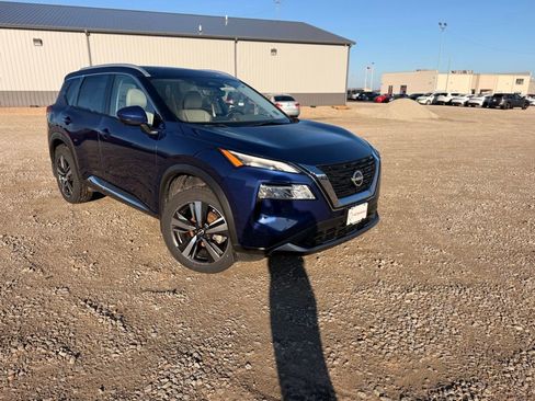 Certified 2023 Nissan Rogue SL AWD/4WD image 3