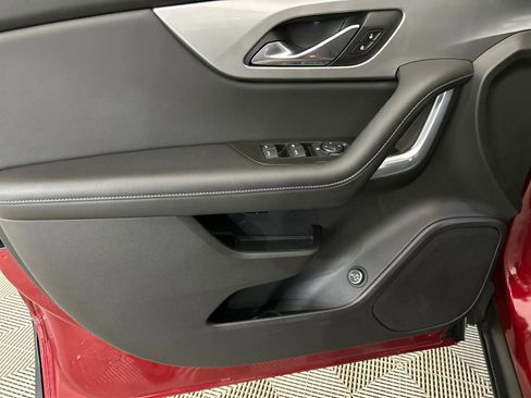 Used 2020 Chevrolet Blazer LT image 10