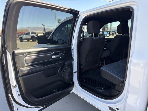 Used 2024 RAM 1500 Big Horn image 8