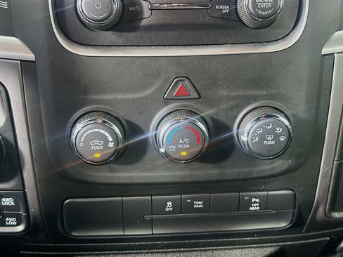 Used 2021 RAM 1500 Warlock AWD/4WD image 23
