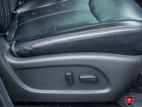 Used 2020 Nissan Pathfinder SL FWD image 25