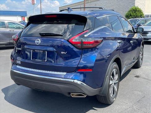 Used 2019 Nissan Murano SV FWD image 3