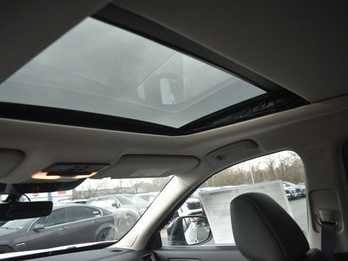 New 2026 Nissan Pathfinder SL w/ SL Premium Package image 19