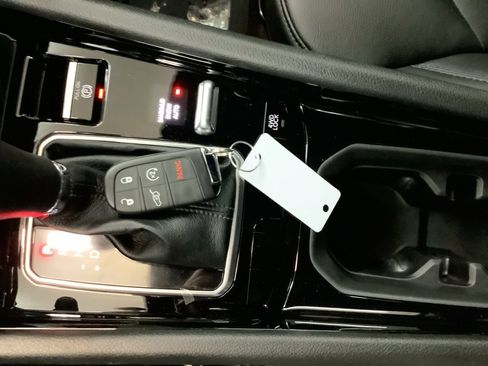 New 2026 Jeep Compass Limited image 22