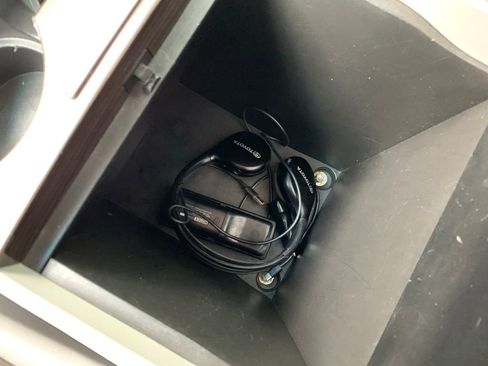 Used 2017 Toyota Sienna XLE Premium image 23