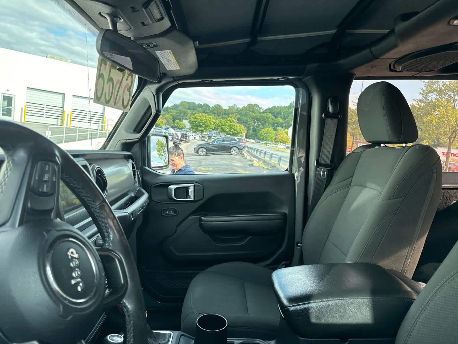 Used 2021 Jeep Wrangler Sport AWD/4WD image 23