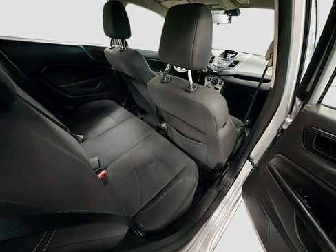 Used 2019 Ford Fiesta SE image 28