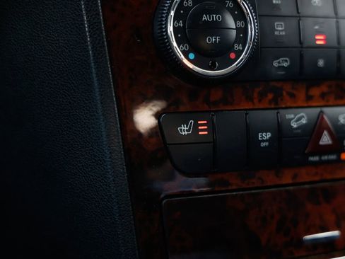 Used 2011 Mercedes-Benz ML 350 4MATIC image 45