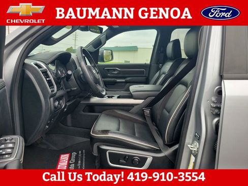 Used 2023 RAM 1500 Laramie AWD/4WD image 9