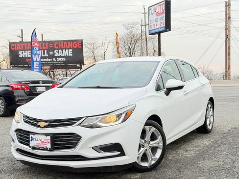 Used 2017 Chevrolet Cruze Premier FWD image 86