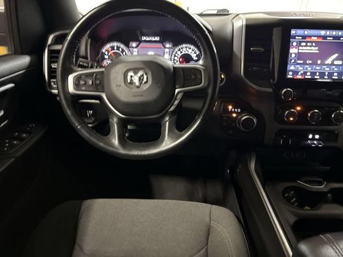 Used 2022 RAM 1500 Big Horn AWD/4WD image 11