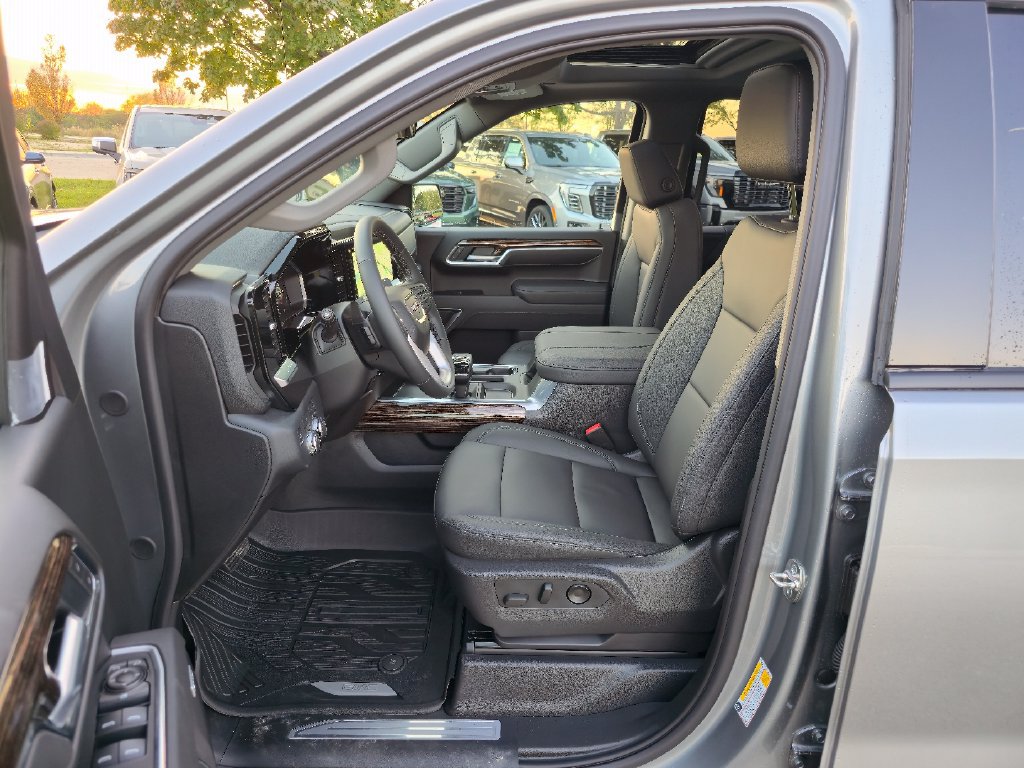 New 2026 GMC Sierra 1500 Elevation w/ Elevation Premium Package AWD/4WD image 23