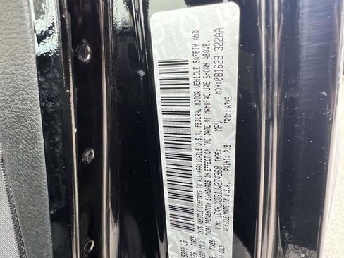 Certified 2018 Jeep Wrangler Unlimited Sport S AWD/4WD image 16