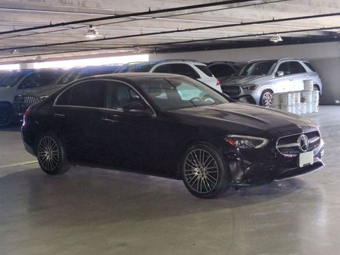 Used 2024 Mercedes-Benz C 300 Sedan image 3