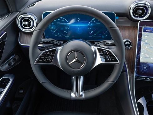 New 2026 Mercedes-Benz GLC 300 GLC 300 image 24