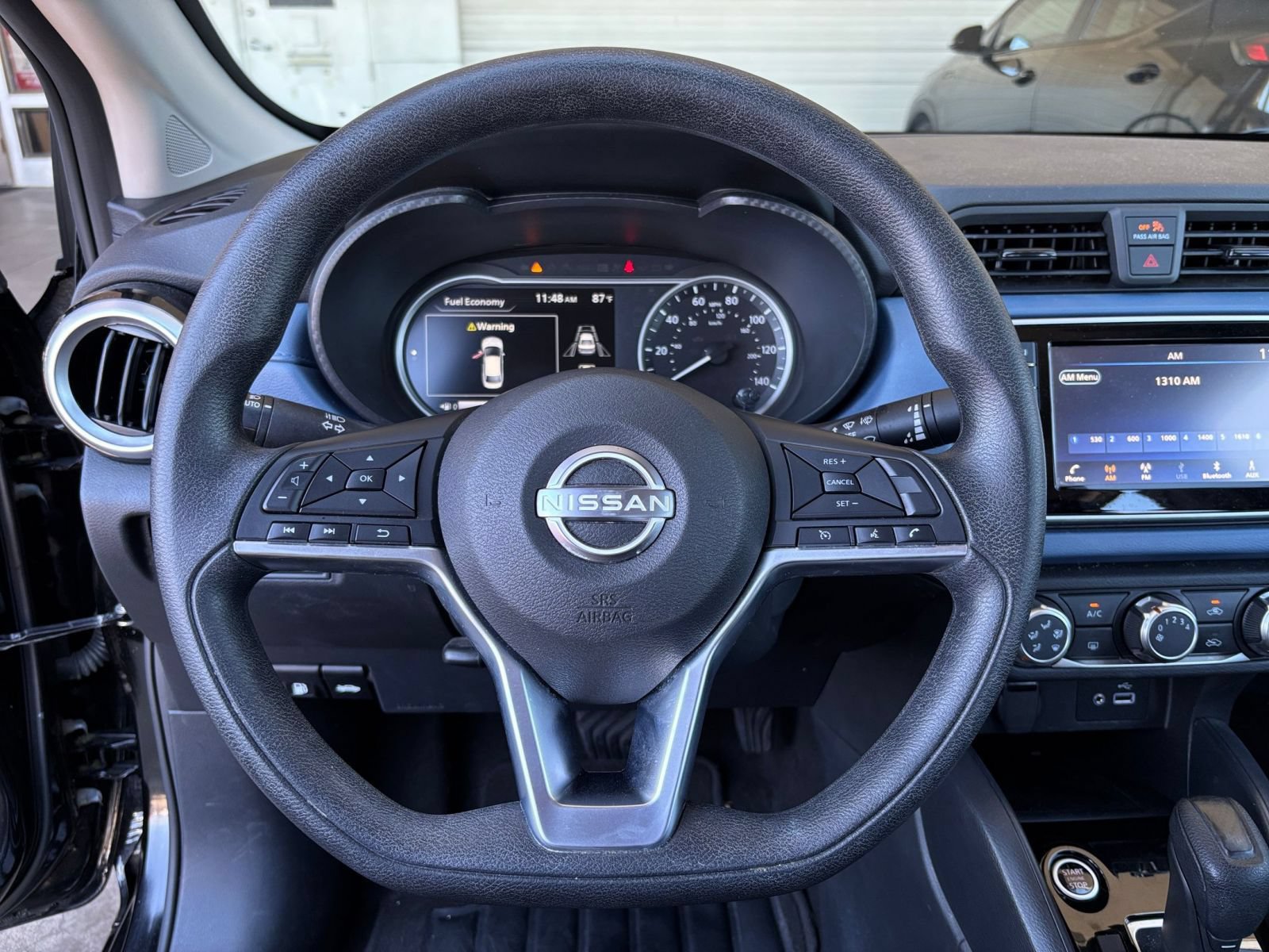 Used 2025 Nissan Versa SV FWD image 26