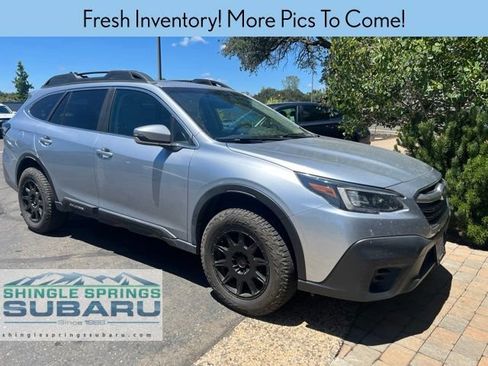 Used 2022 Subaru Outback Premium AWD/4WD image 1