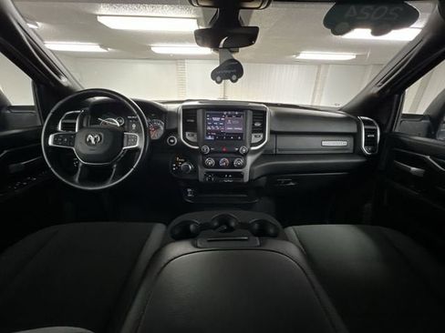 Used 2024 RAM 2500 Big Horn w/ Bed Utility Group image 19