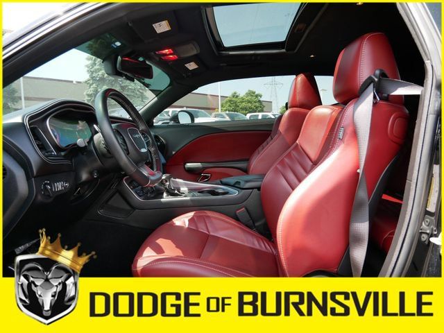 Used 2022 Dodge Challenger SRT Hellcat RWD image 12