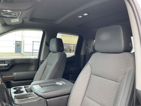 Used 2019 Chevrolet Silverado 1500 LT w/ All-Star Edition image 6