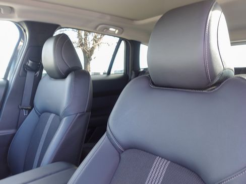 Used 2025 MAZDA CX-50 AWD 2.5 S w/ Premium Package image 10