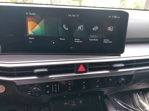 New 2026 Kia Sorento LX FWD image 21