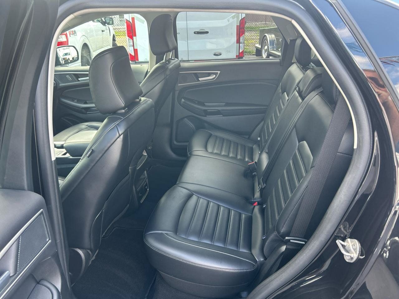 Used 2024 Ford Edge SEL w/ Convenience Package AWD/4WD image 10